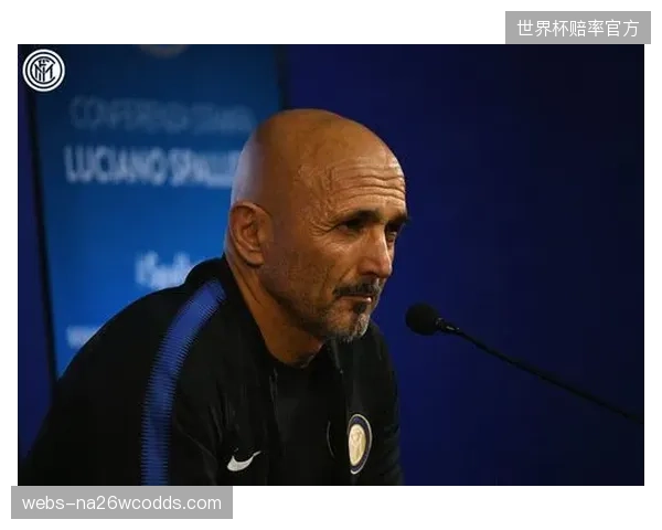 斯帕莱蒂承认现代足球的均衡性使传统防反更难奏效，意大利队必须寻求战术创新。